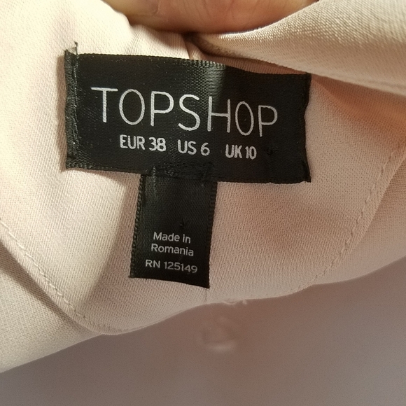 TOPSHOP Minimalist Effortless Wrap Front Romper Size 6 Pink - Picture 3 of 13